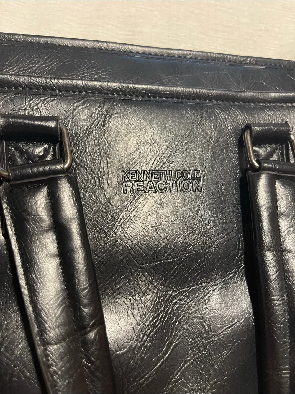 Kenneth Cole Reaction Black Leather Briefcase Carry Bag